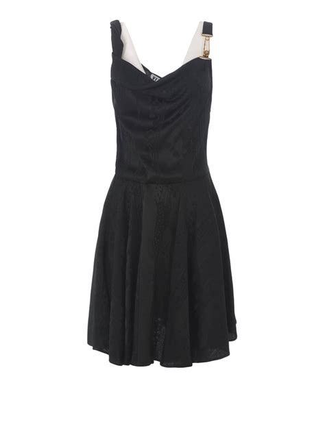 kleid versus versace